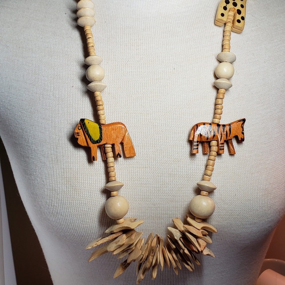 Vintage Wood Beads Animals Necklace Giraffe Zebra